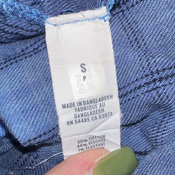 Aerie Blue Hombe Hooded Button Down - Picture 7 of 7